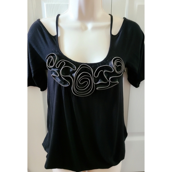 one clothing Tops - Small Women's Shirt